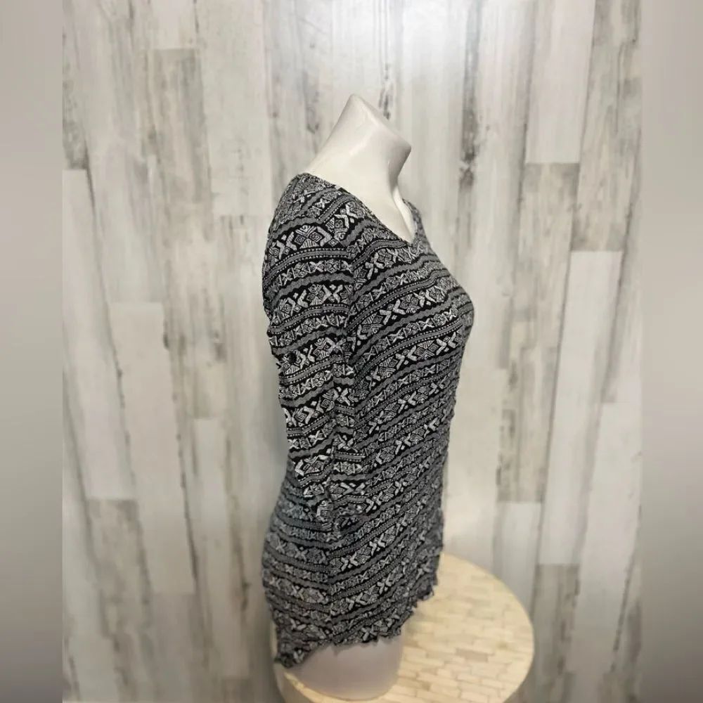 Blouse   - Picture 2 of 6